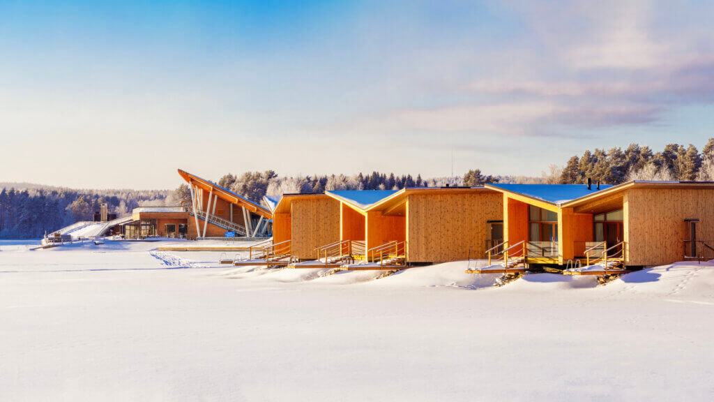 Bellanrannan talvikuva ja järvisviitit