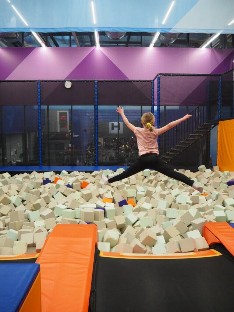 Huippu Center trampoliiniareena